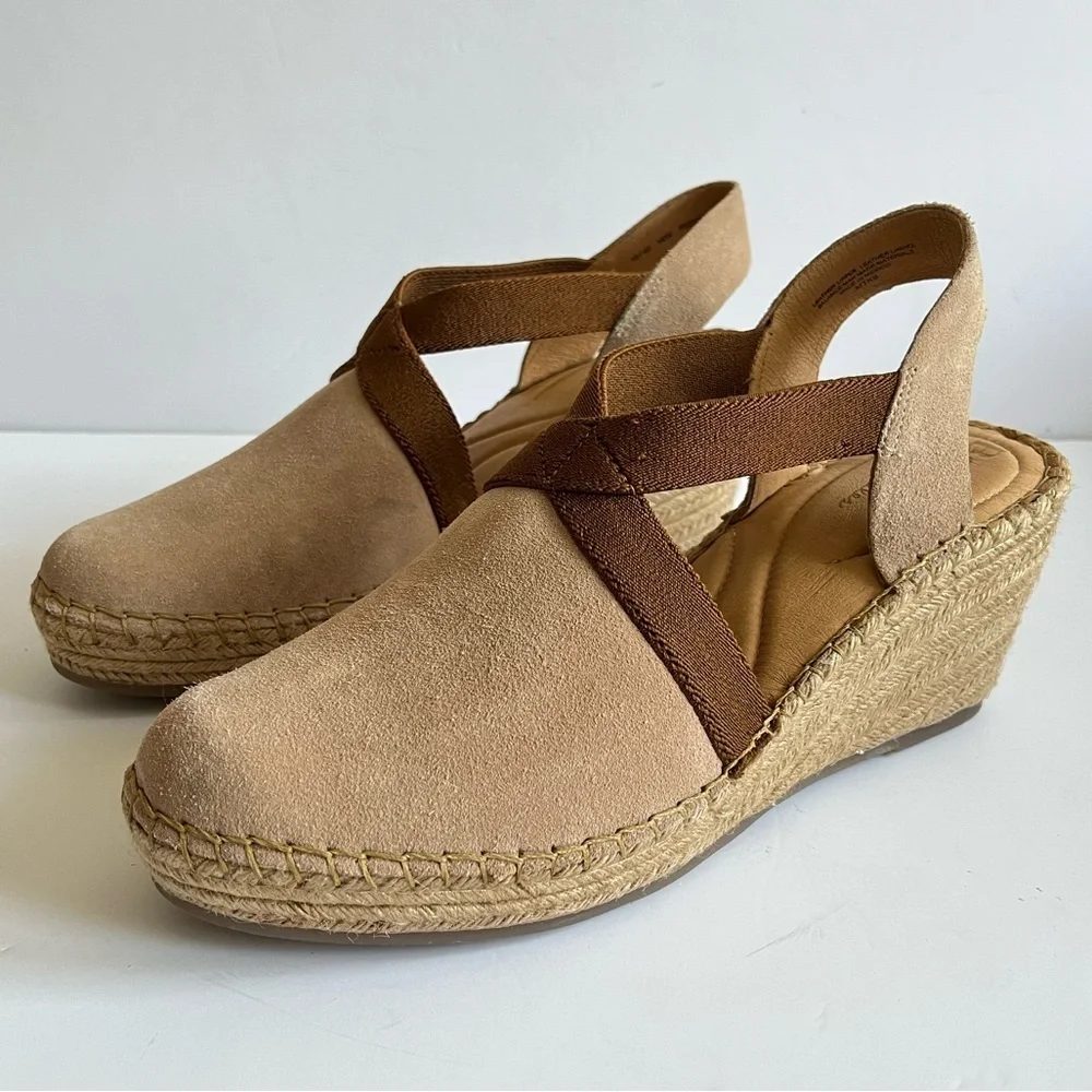Born Meade Tan Suede Slingback Wedge Sandal Size 10